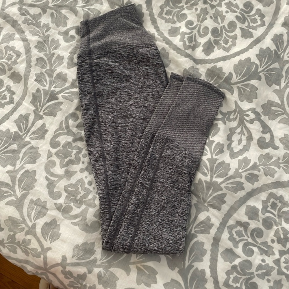 ALO Yoga Gray Spacedye Leggings Size Small